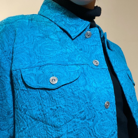 Peacock Blue Rose Printed 90s Jacket - Picture 3 of 7